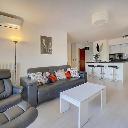 Immogroom - 2 Br- Bright - Terrace - Wifi - Air Conditioning Cannes Exterior foto
