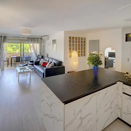 Immogroom - 2 Br- Bright - Terrace - Wifi - Air Conditioning Cannes Exterior foto