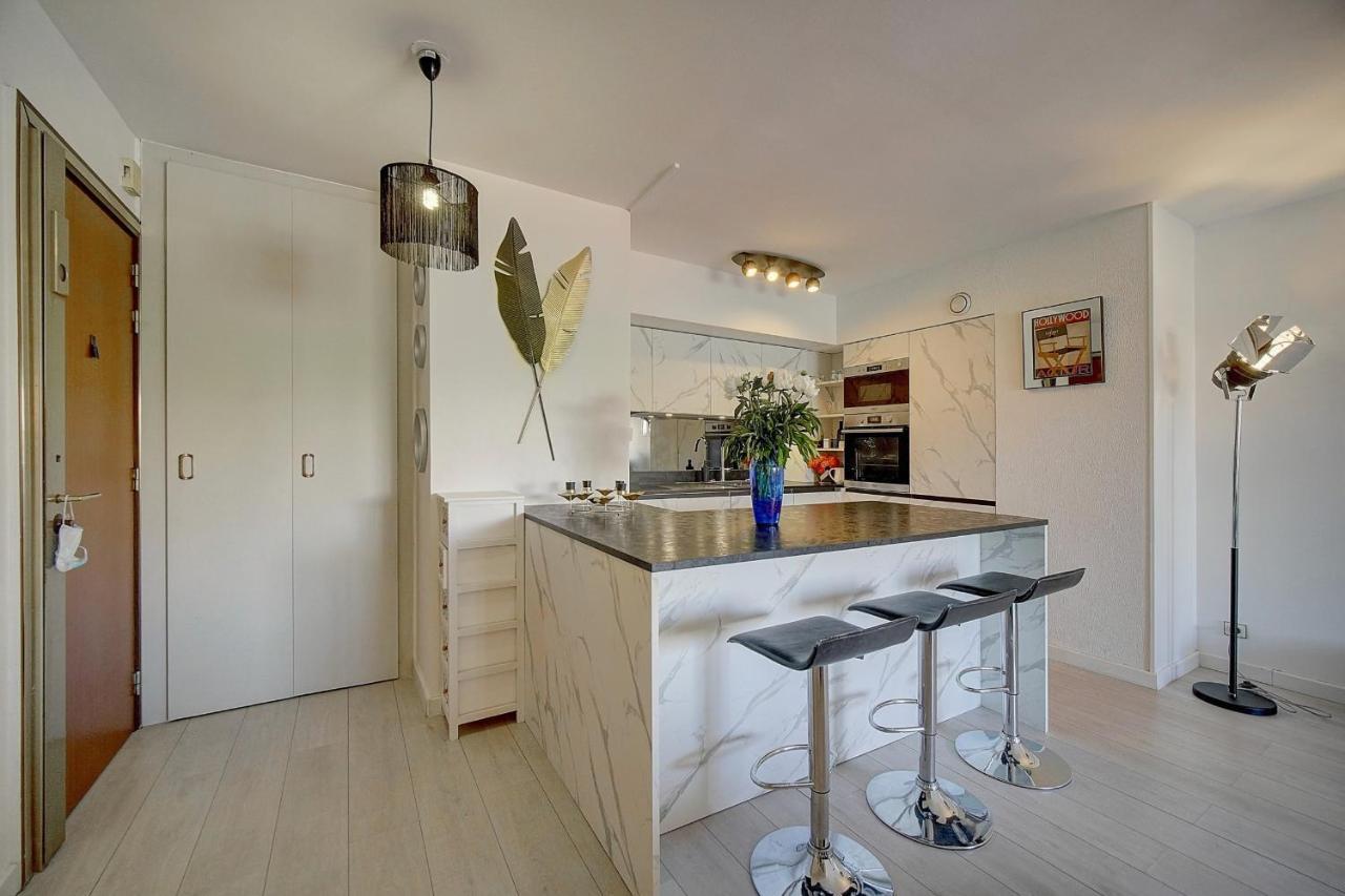 Immogroom - 2 Br- Bright - Terrace - Wifi - Air Conditioning Apartamento Cannes